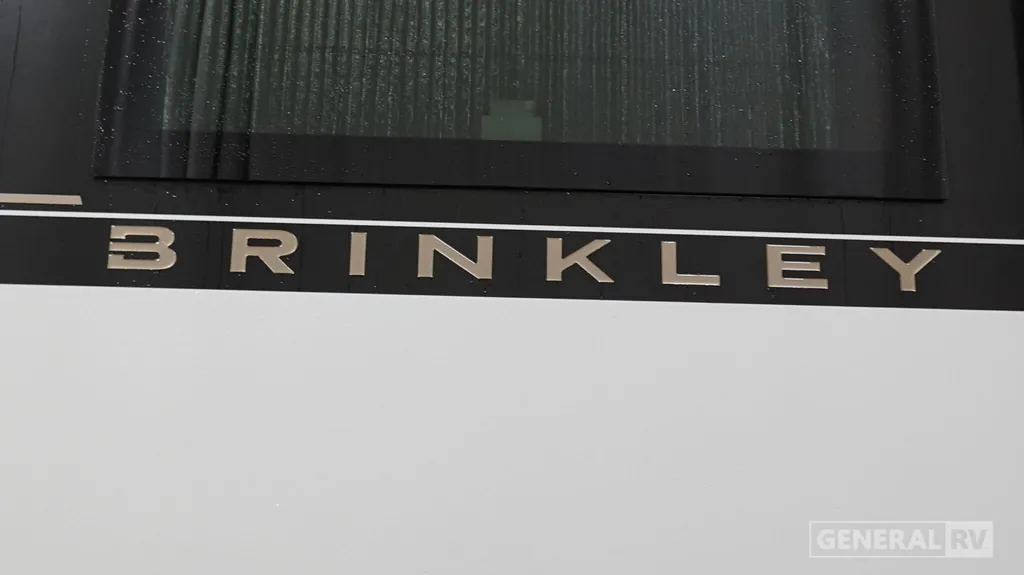 2027 Brinkley Model Z AIR 315, Photos photo 36