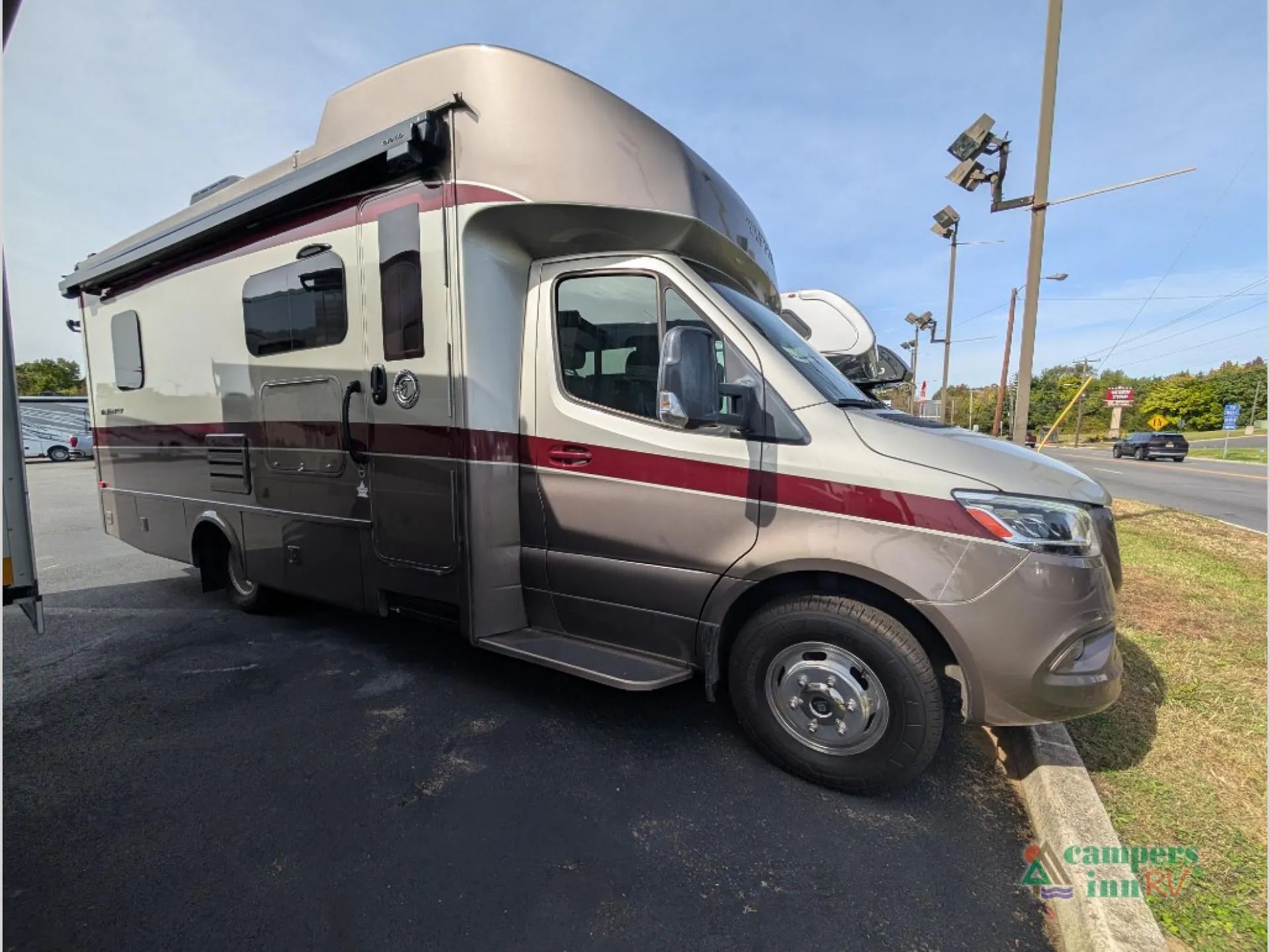 2021 Tiffin Wayfarer 25 SW