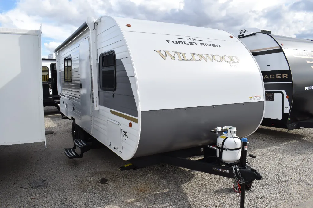 2026 Forest River Wildwood FSX 177ICE