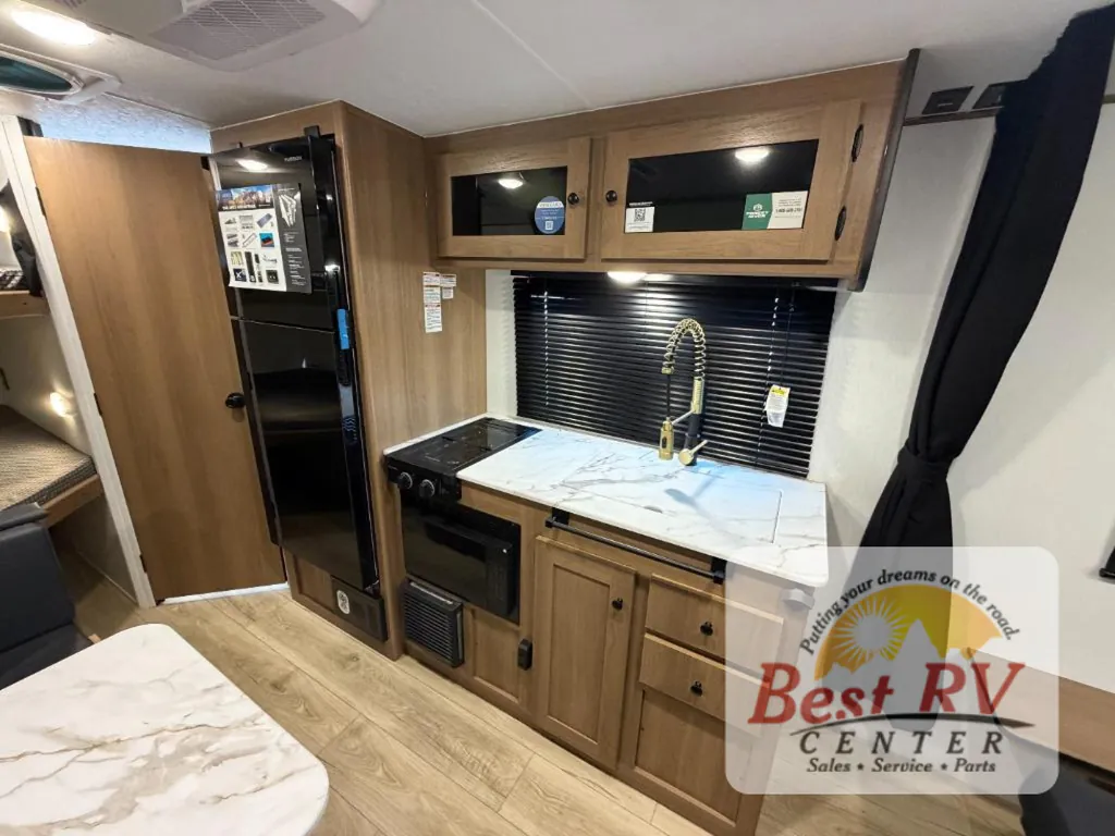 2027 Coachmen Apex Nano 186BH, Photos photo 16