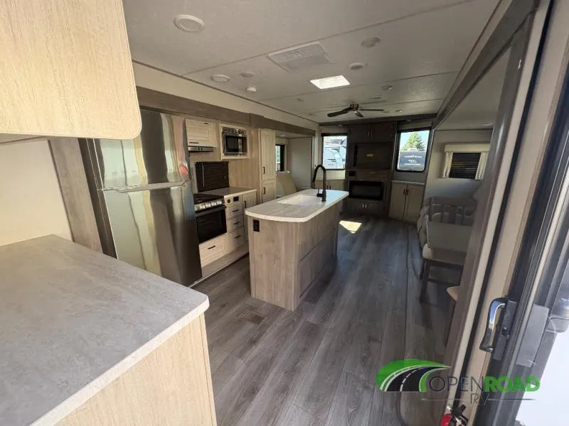 2024 Coachmen Catalina Destination Series 39MKTS - Photo 3