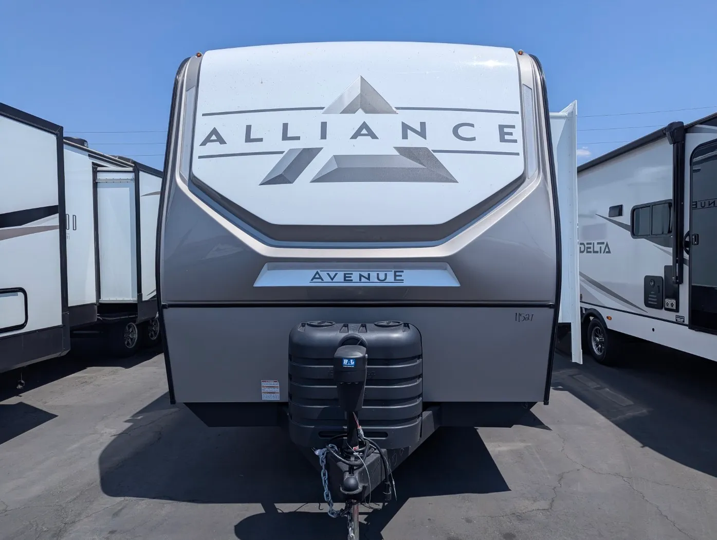 2026 Alliance RV Avenue 332RL - Photo 3
