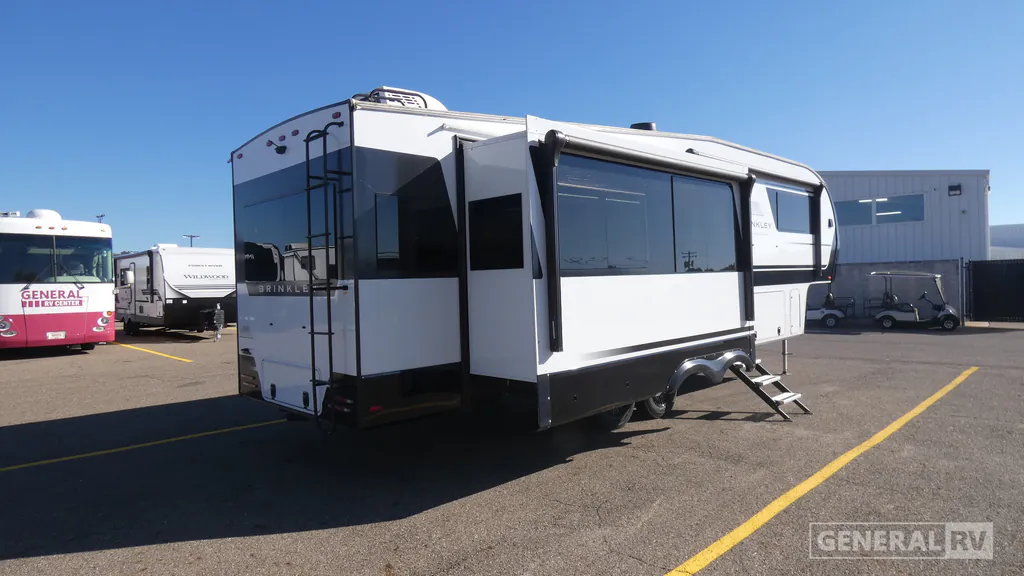 2024 Brinkley Model Z 3100, Photos photo 6