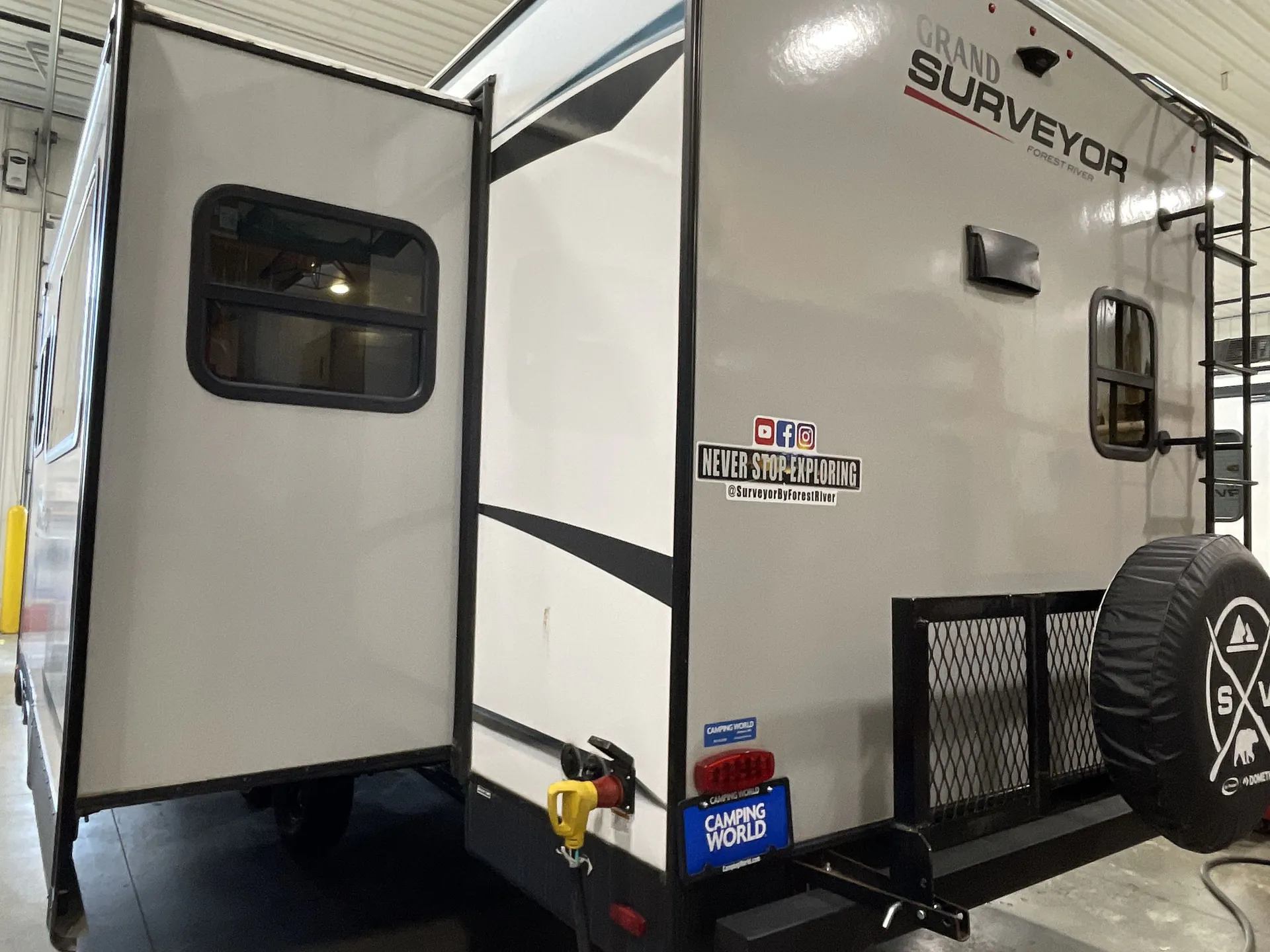 2023 Forest River Grand Surveyor 263RKSS — campside