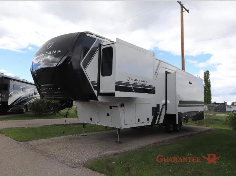2026 Keystone Montana High Country 290RL - Photo 4
