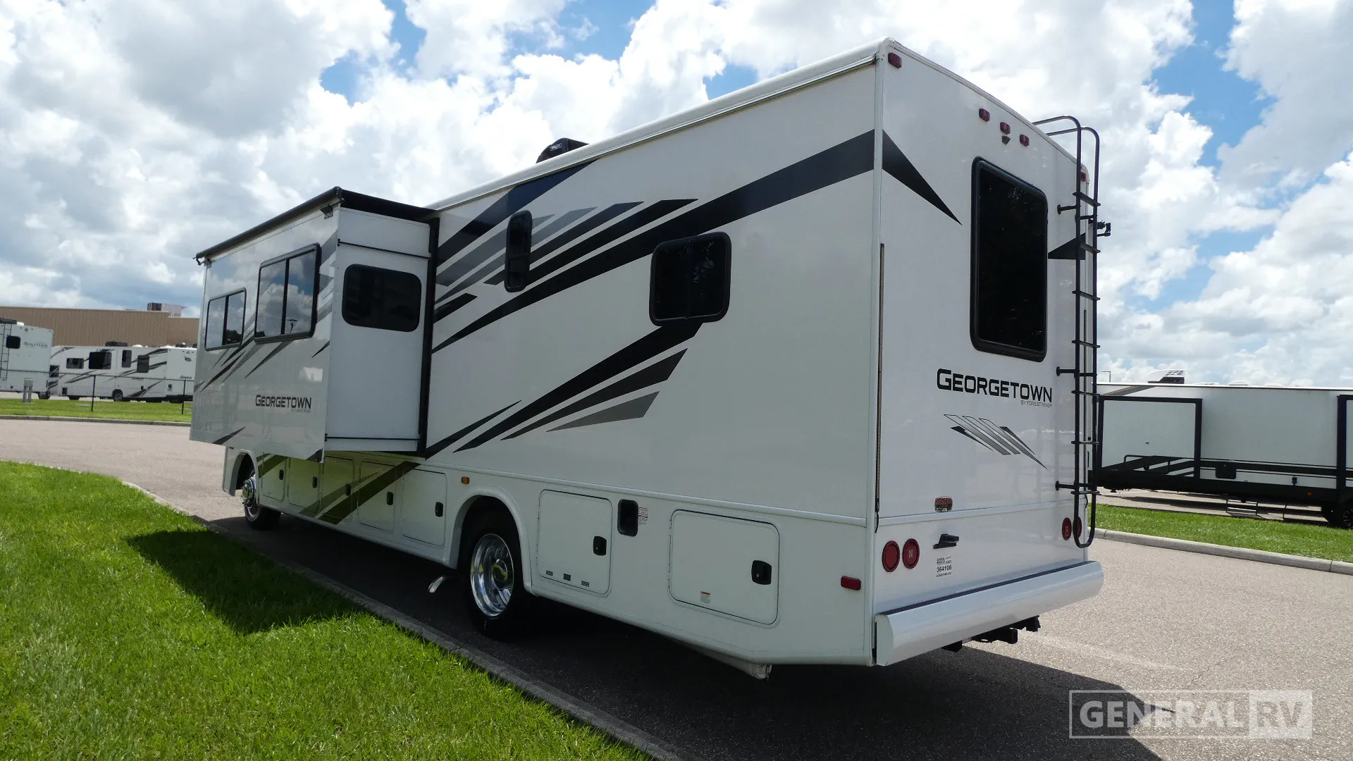 2021 Forest River Georgetown 3 Series GT3 32A3 - Photo 4