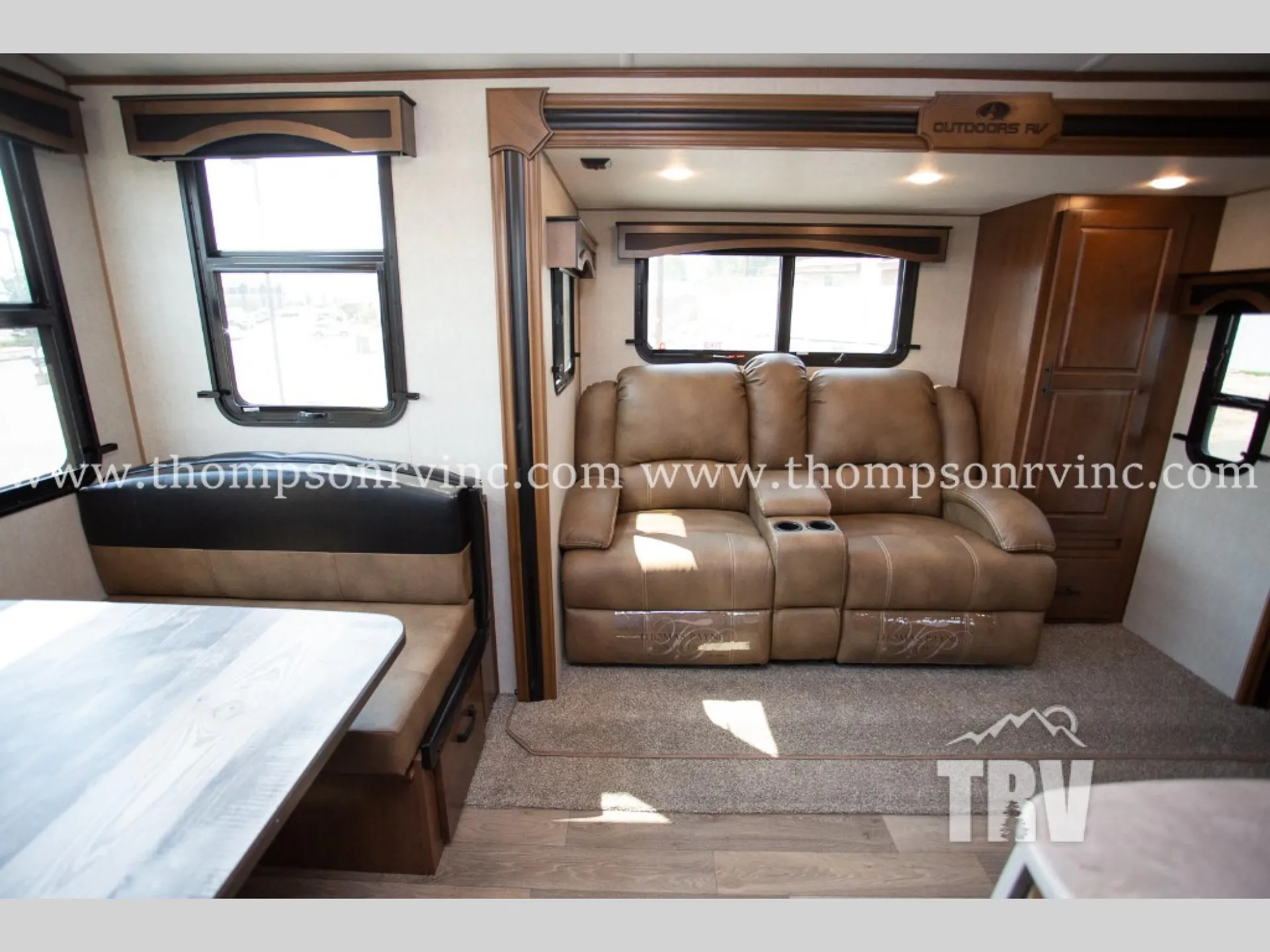 2027 Outdoors RV Back Country 25DVS - Photo 4