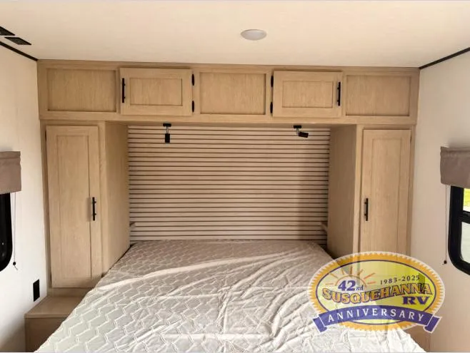2026 Shasta RVs Compact 18FQ - Photo 4