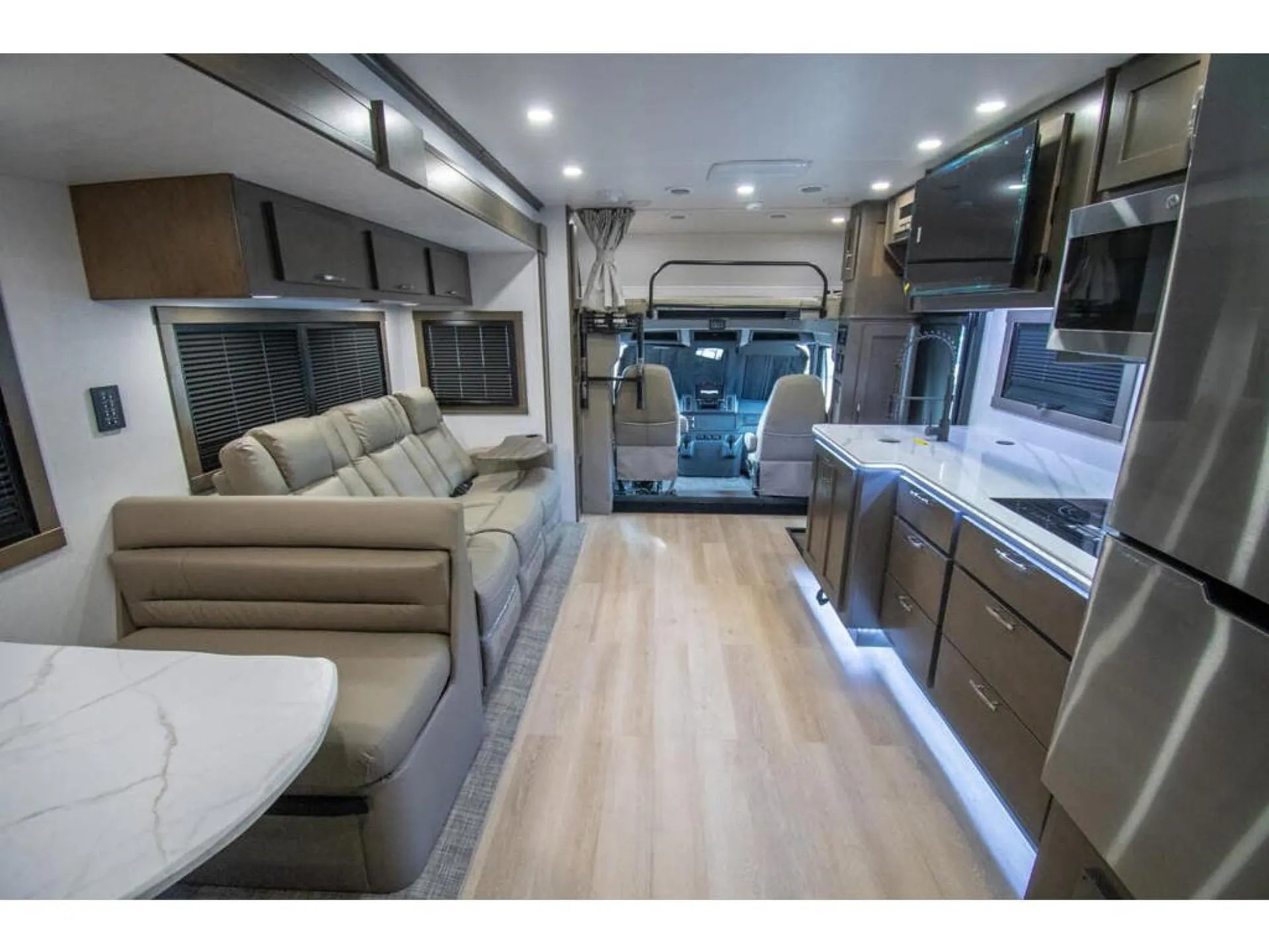 2026 Dynamax Europa 34SS - Photo 2