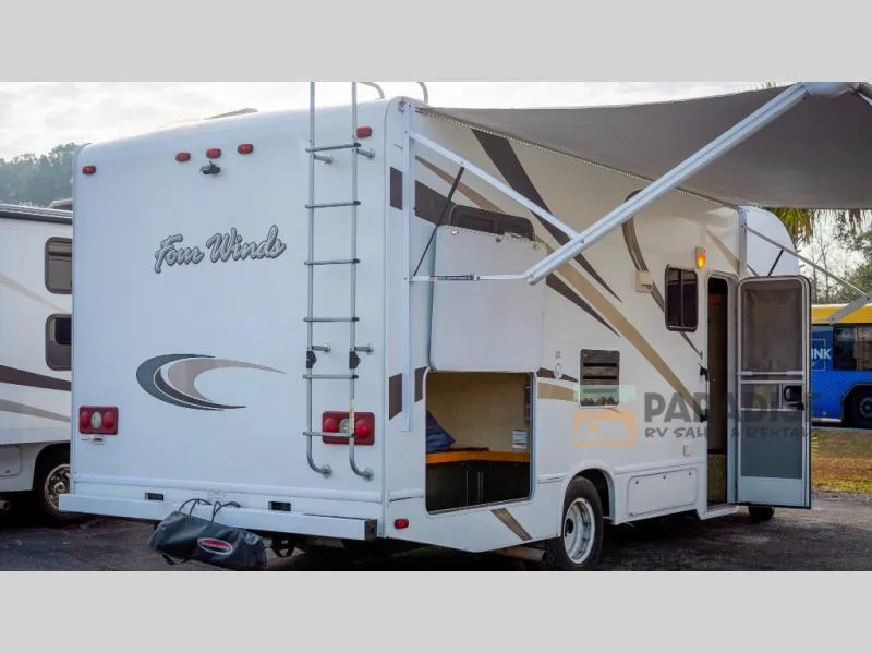 2015 Thor Motor Coach Four Winds 24C - Photo 4