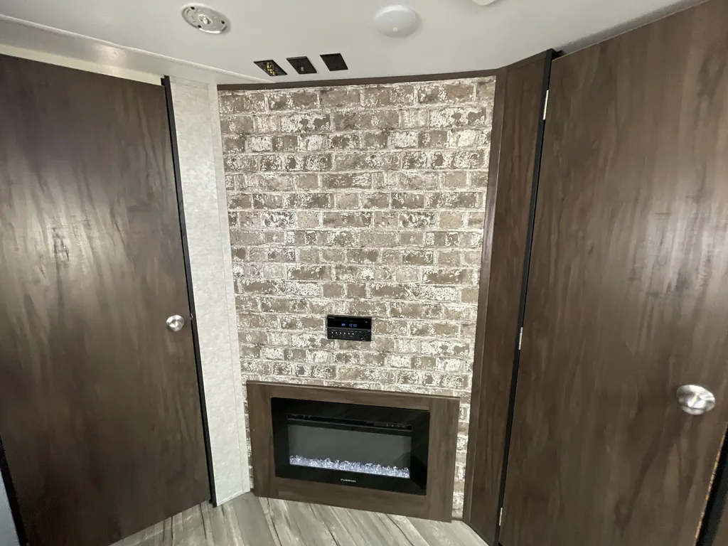 2019 Forest River Cherokee 264DBH, Photos photo 14