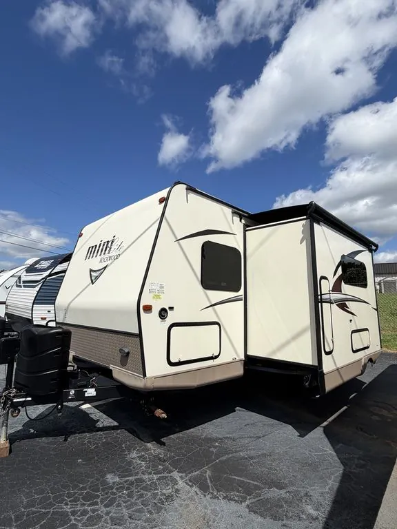 2018 Forest River Rockwood Mini Lite 2509S - Photo 4