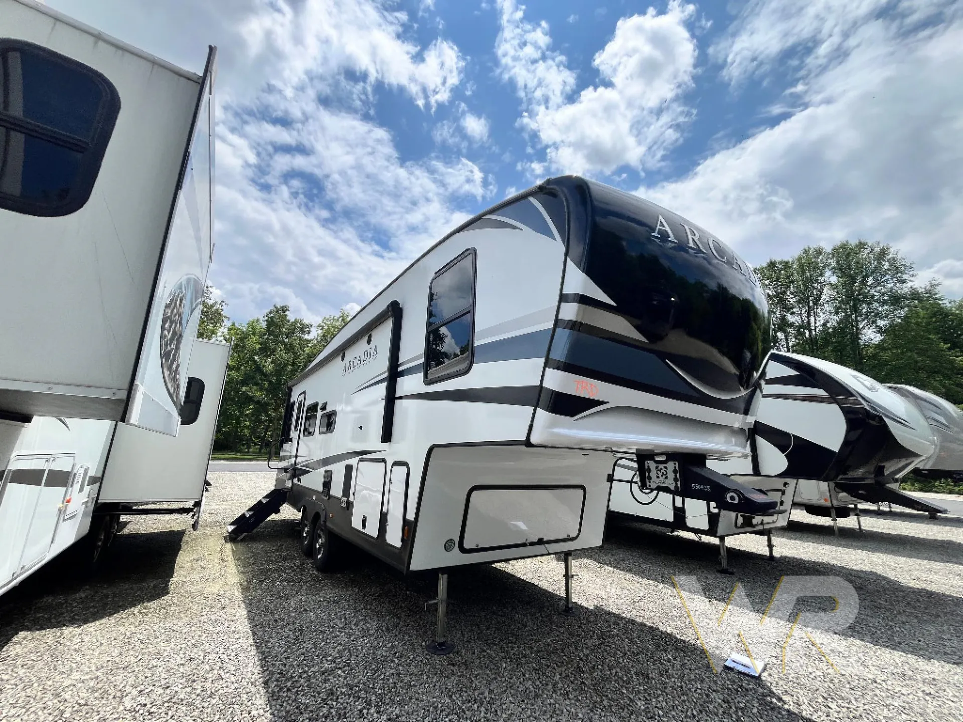 2023 Keystone Arcadia Super Lite 253SLRD - Photo 2