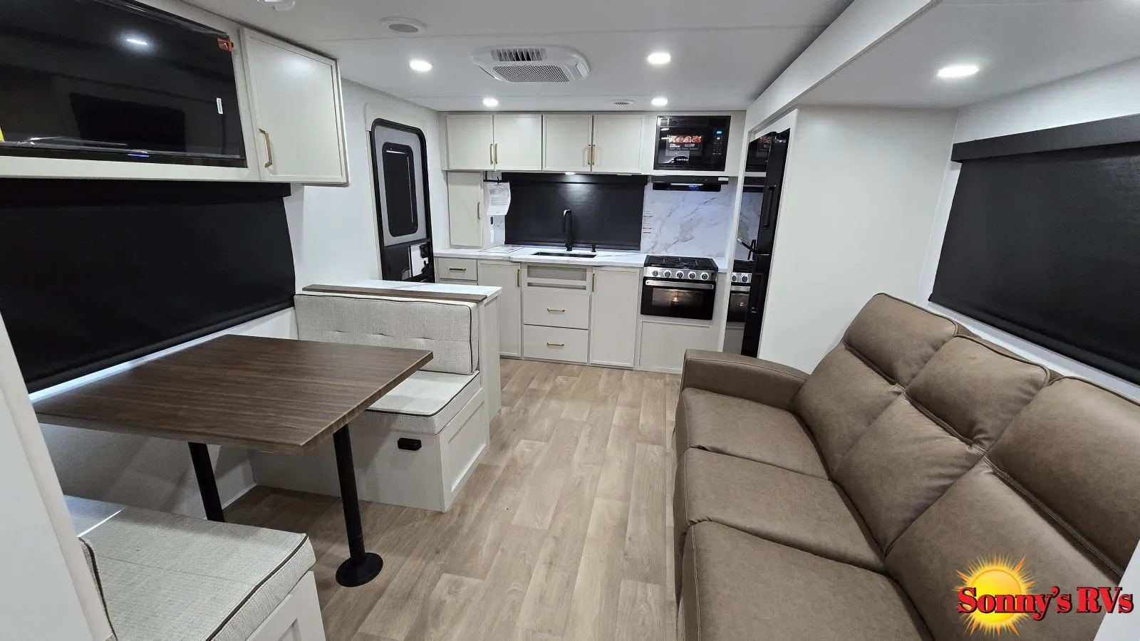 2027 Grand Design Imagine 23LDE 23LDE - Photo 3