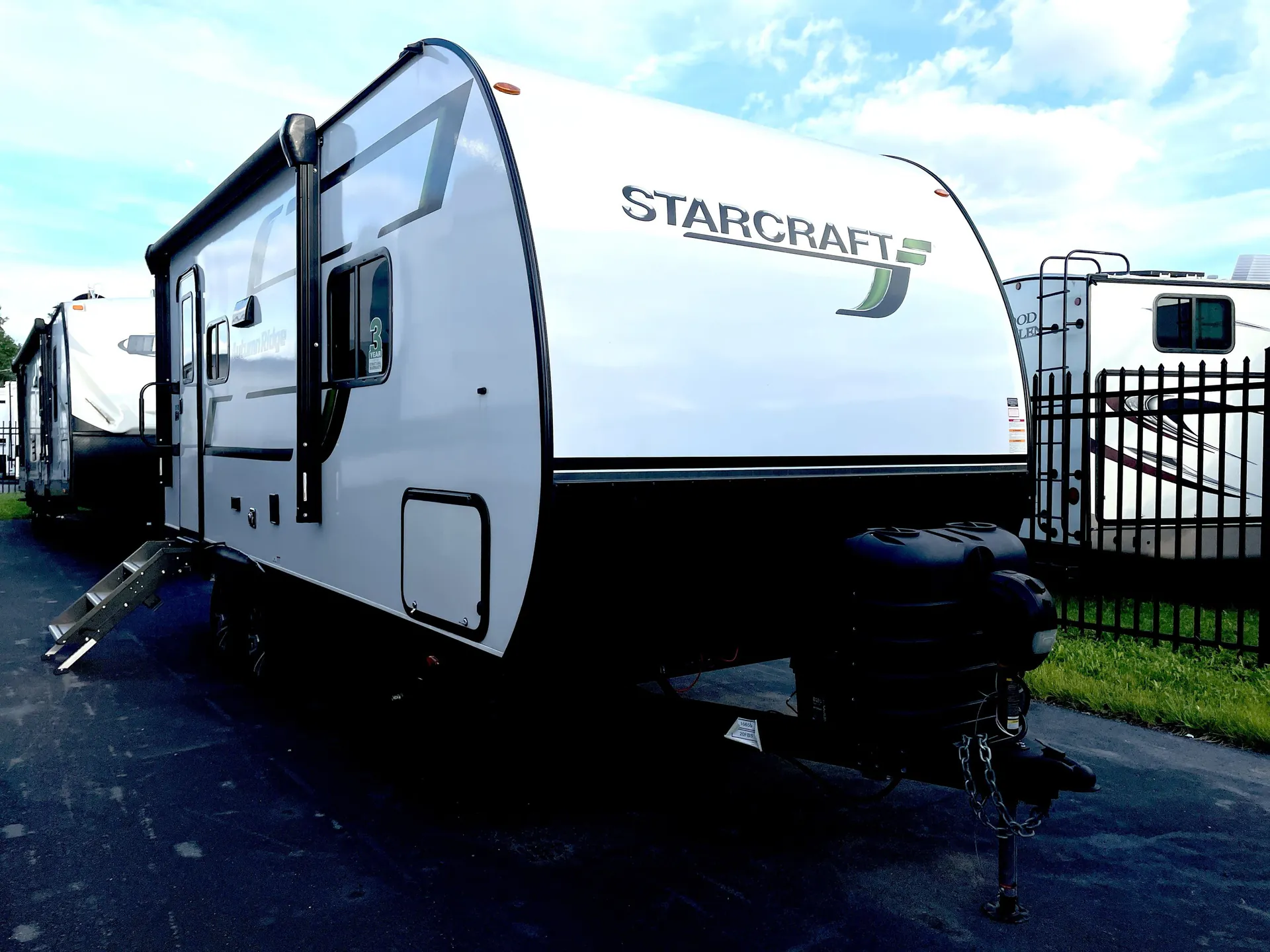 2025 Starcraft Autumn Ridge 20FBS - Photo 2