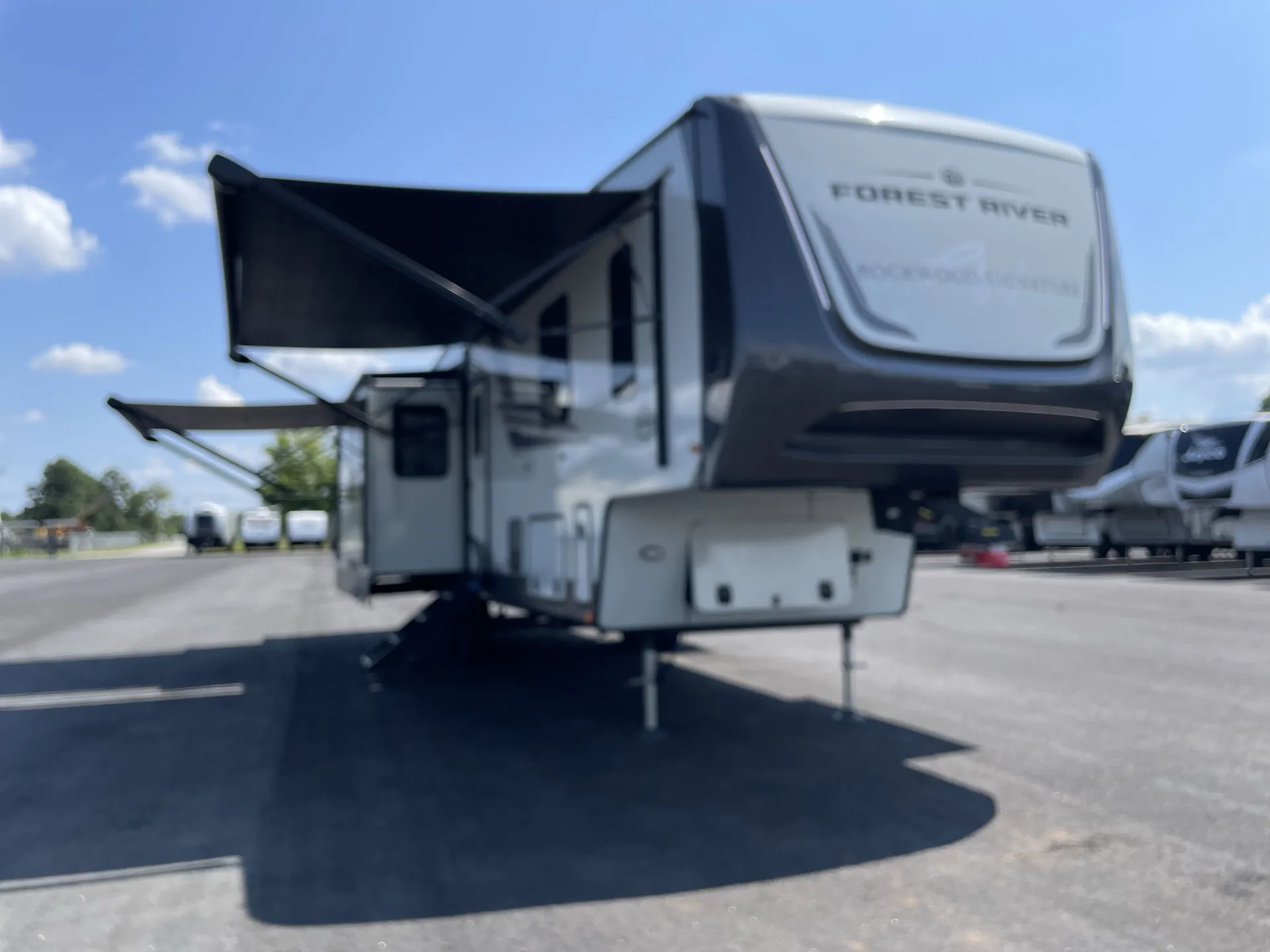 2025 Forest River Rockwood Signature R371RK - Photo 2