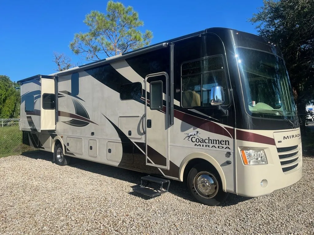 2018 Coachmen Mirada 35LS - Main photo
