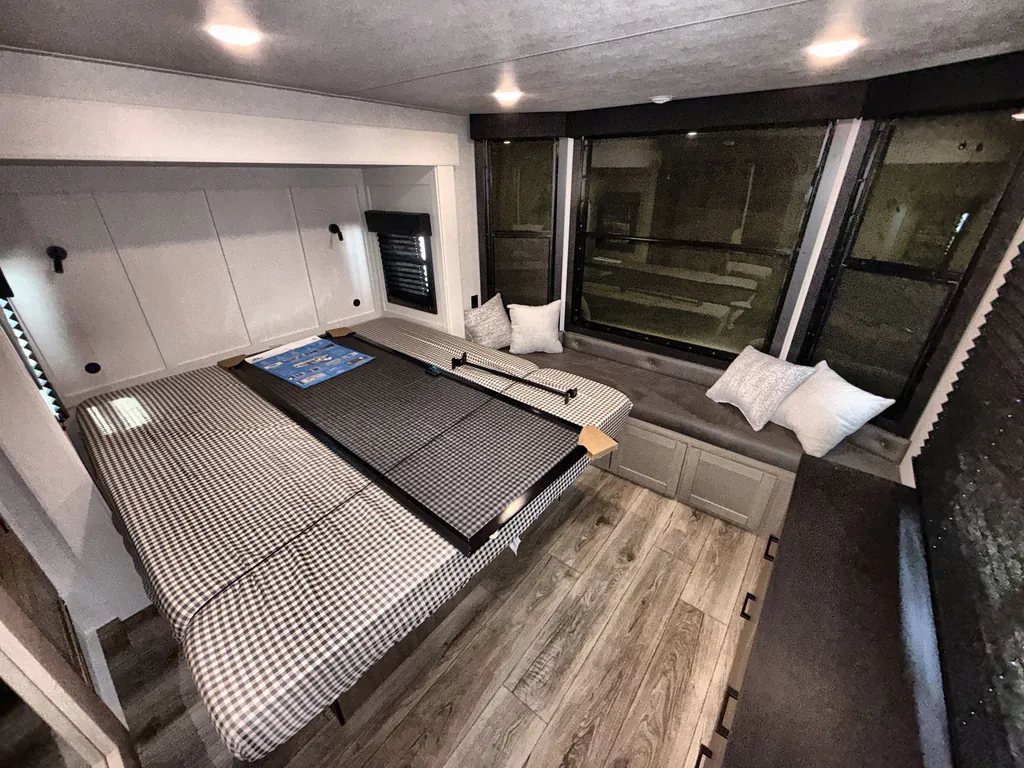 2026 Jayco Jay Flight Bungalow JayLoft, Photos photo 15