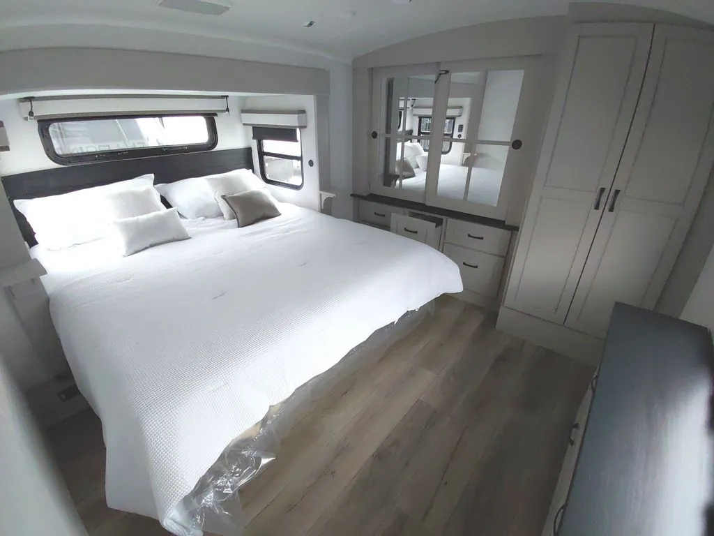 2026 Jayco North Point 395DSDB, Photos photo 15