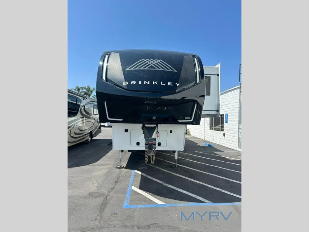 2025 Brinkley Model Z 3610, Photos photo 3