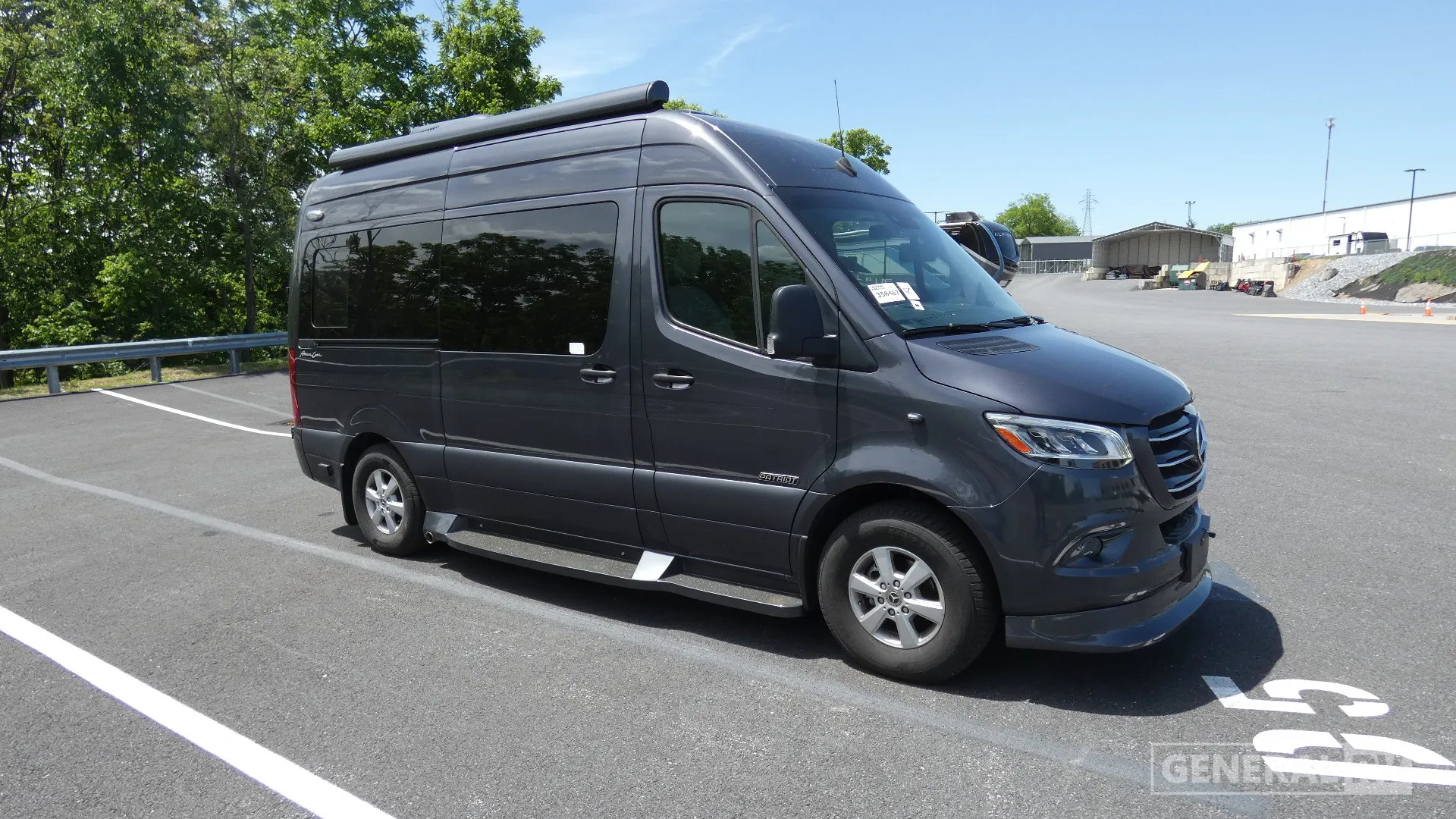 2023 American Coach American Patriot FD2 - Photo 2