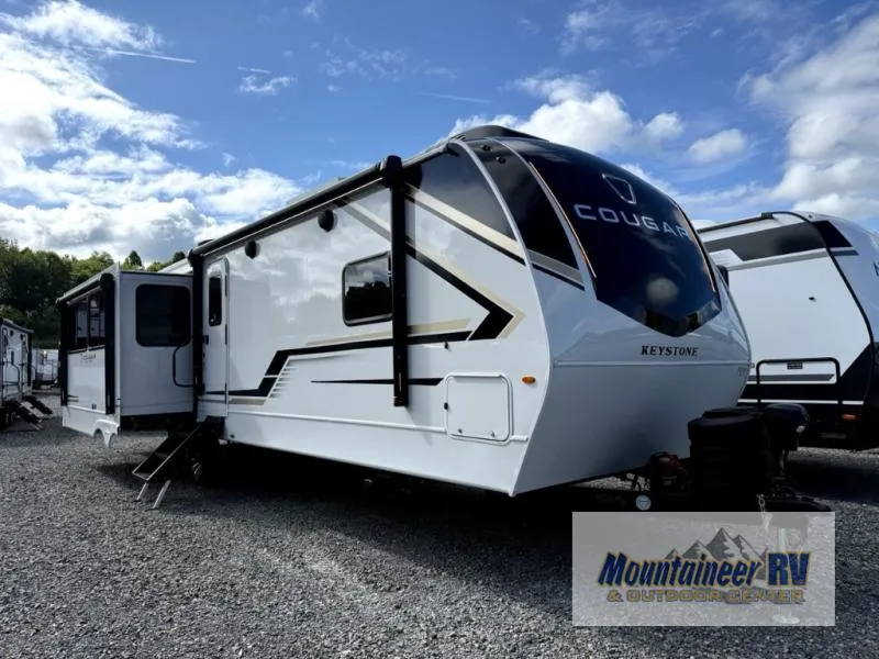 2026 Keystone Cougar Half-Ton 33RLI - Photo 3