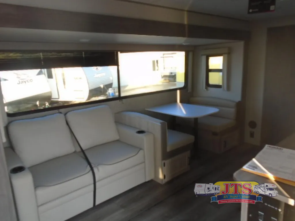 2026 Coachmen Catalina Legacy Edition 333DORM, Photos photo 7