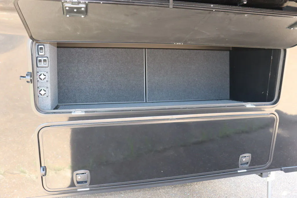 2026 Brinkley Model G 3970, Photos photo 6