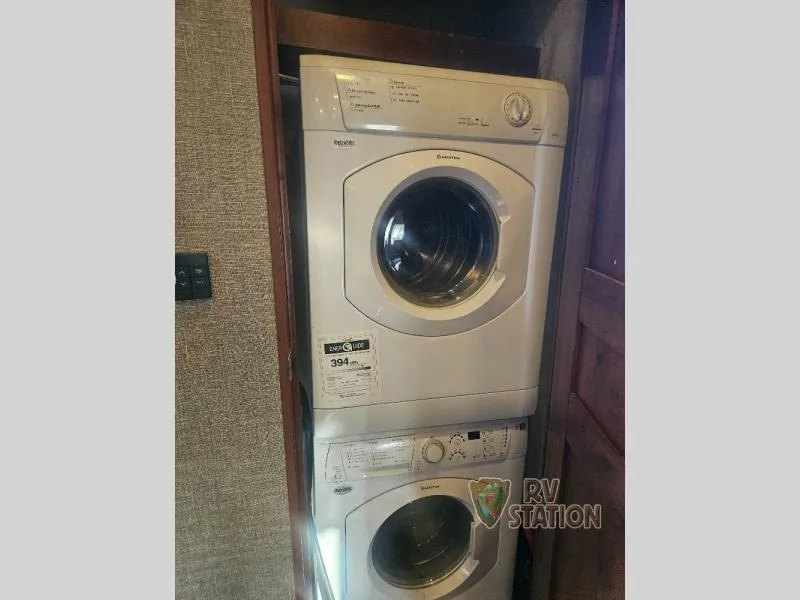 2017 Heartland Bighorn 3760EL - Photo 3