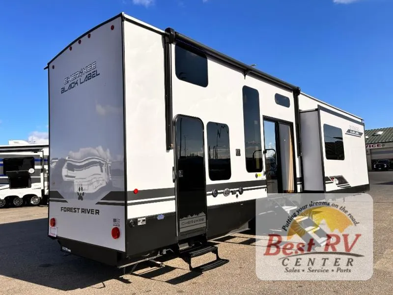 2026 Forest River Cherokee Timberwolf Black Label 39DKBL - Photo 4