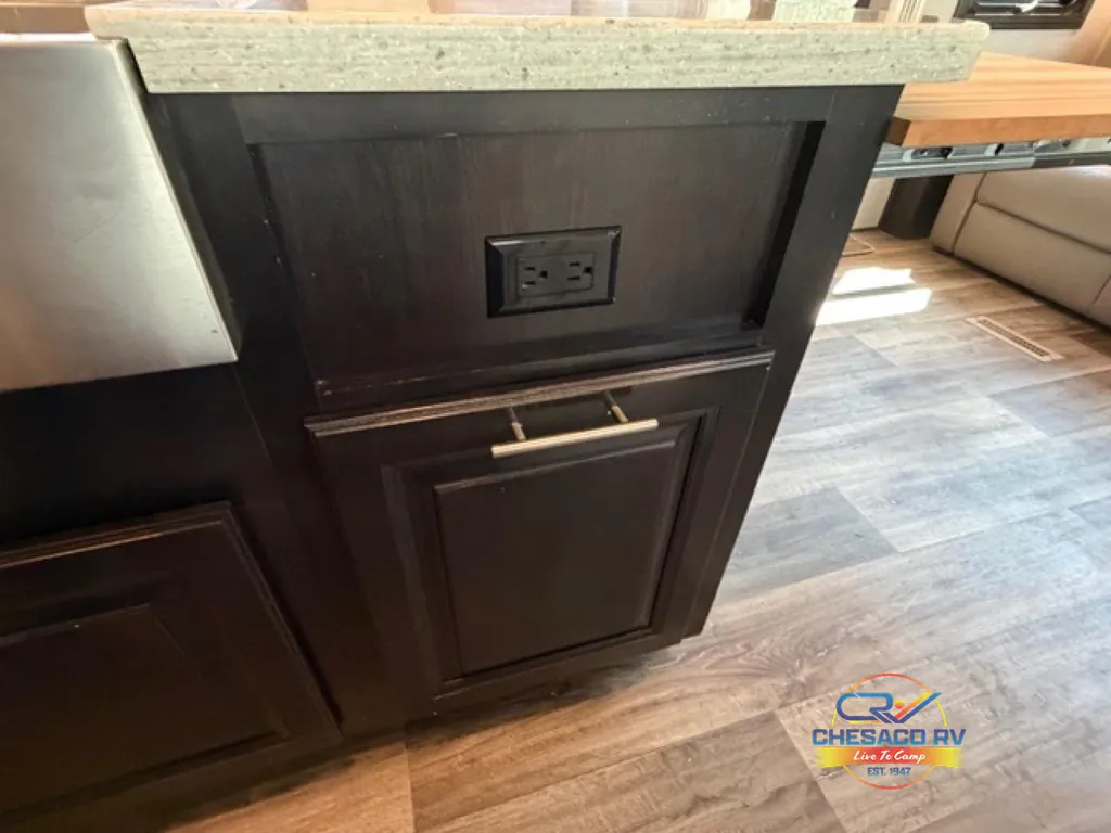 2021 Jayco Pinnacle 36FBTS, Photos photo 25