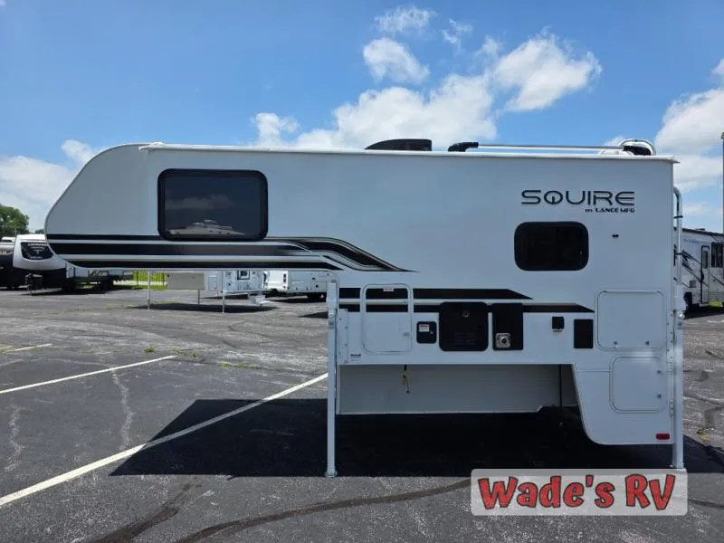 2027 Lance Squire SQ825 - Photo 4