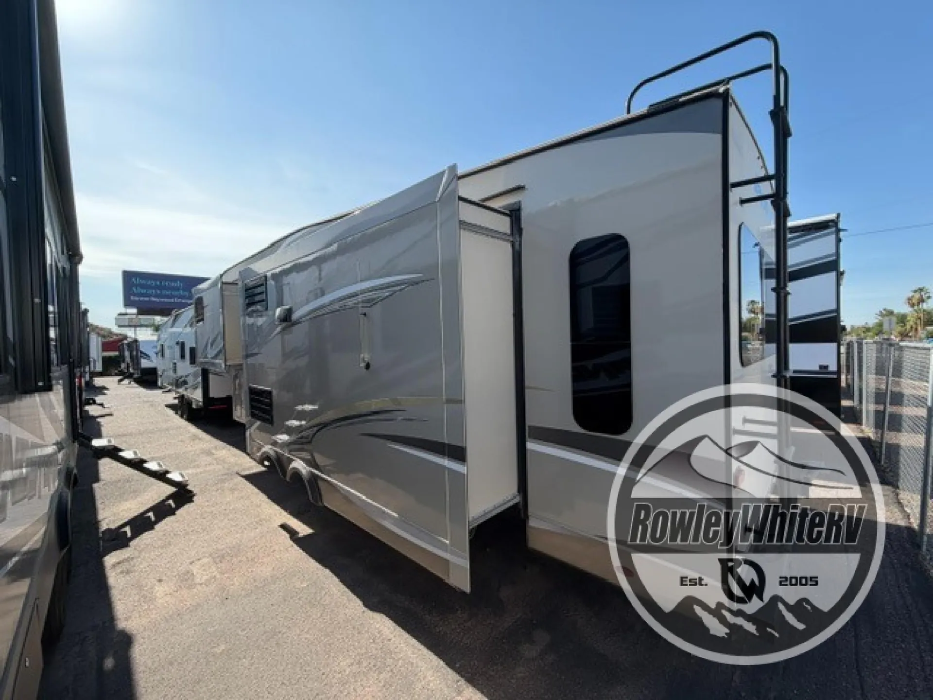 2017 Jayco Eagle 291RSTS - Photo 4