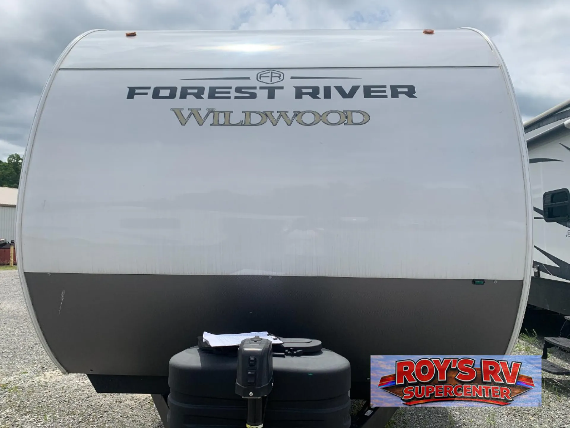 2025 Forest River Wildwood 34VERANDA - Photo 3