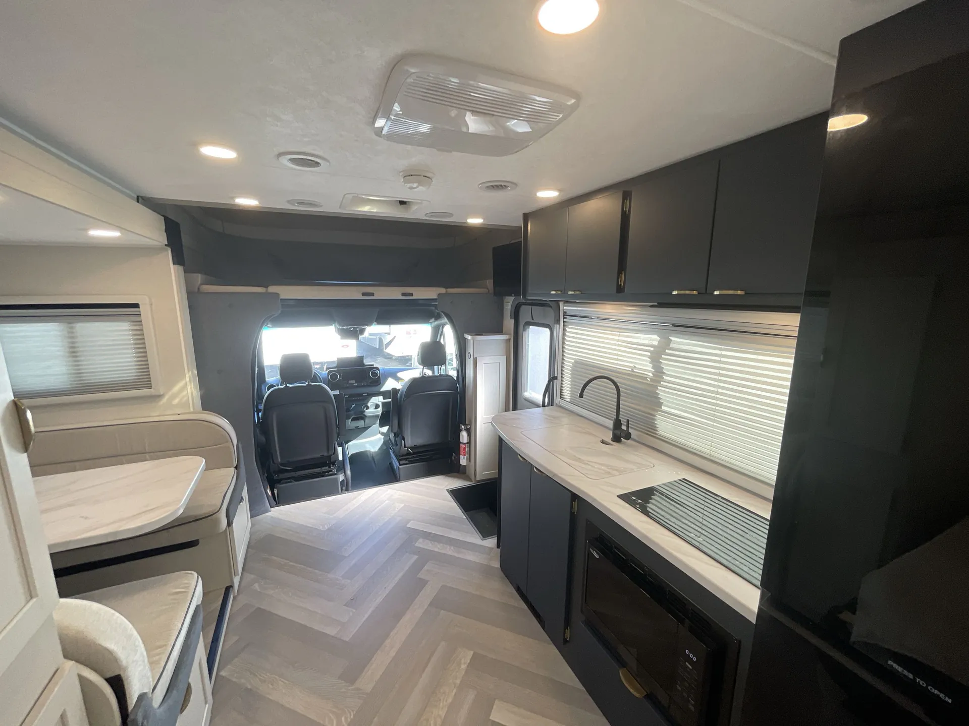 2025 Coachmen Prism Elite 24FSE - Photo 4