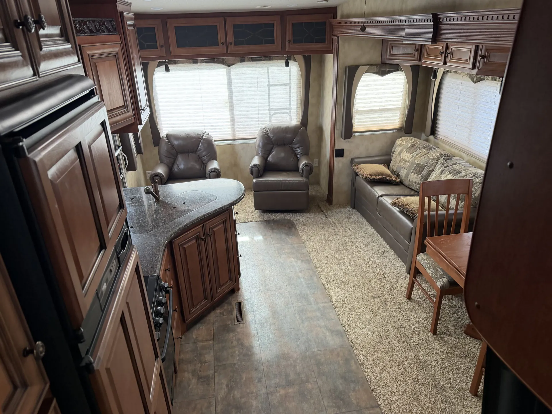 2013 Northwood Arctic Fox Grande Ronde 29-5T - Photo 4