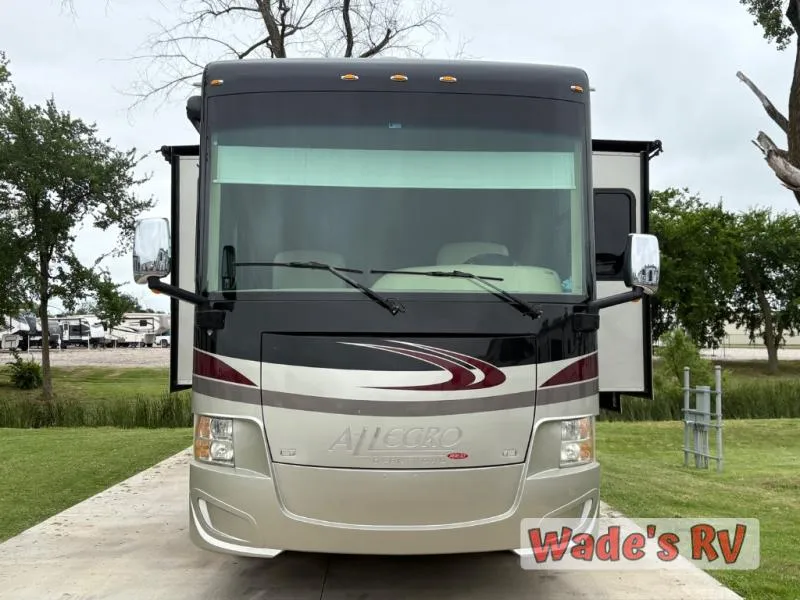2015 Tiffin Motorhomes Allegro RED 38QRA - Photo 2