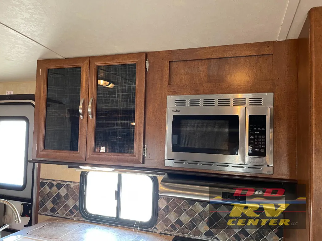2016 Forest River Vibe 272BHS, Photos photo 32