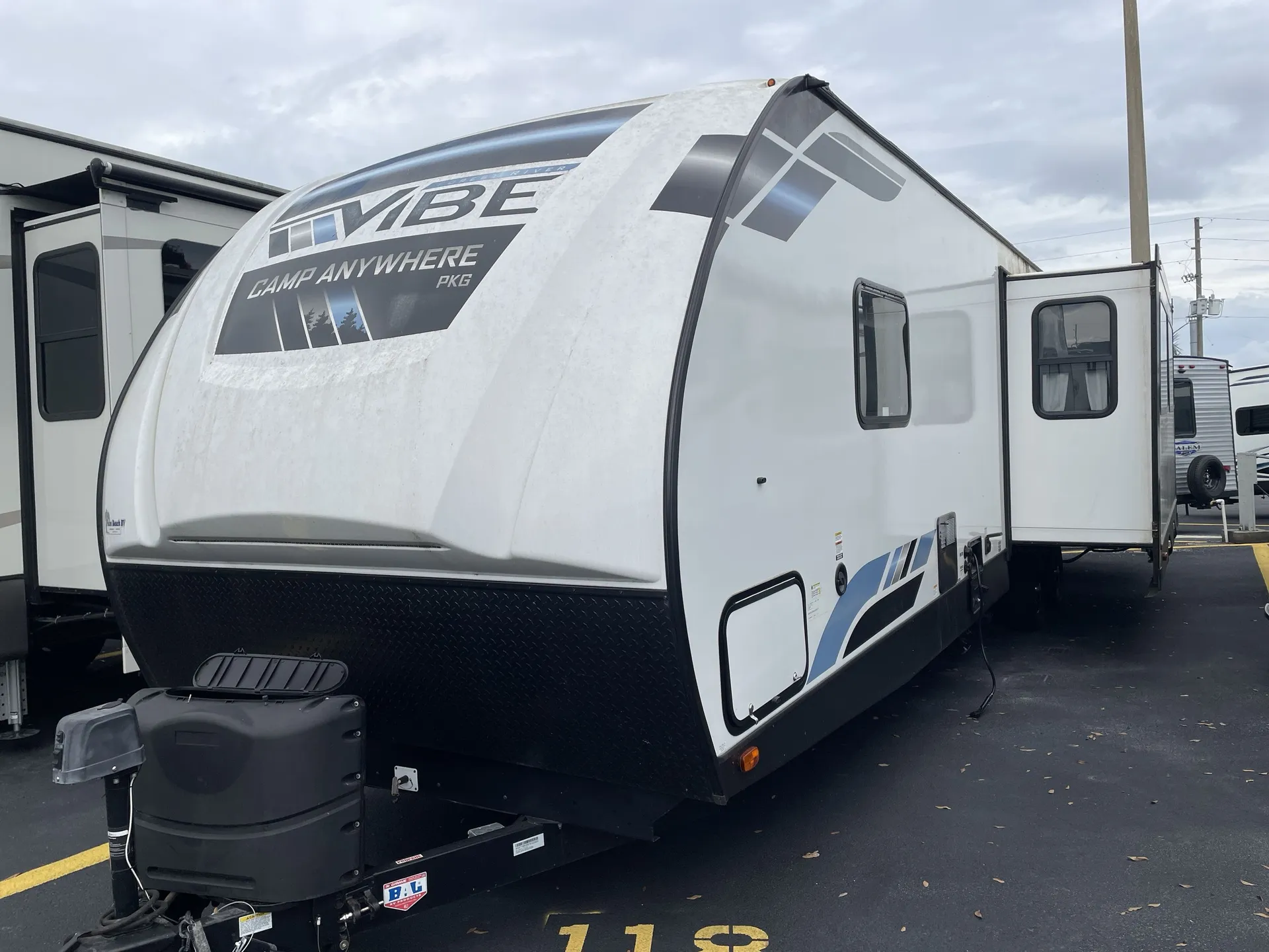 2023 Forest River Vibe 34BH