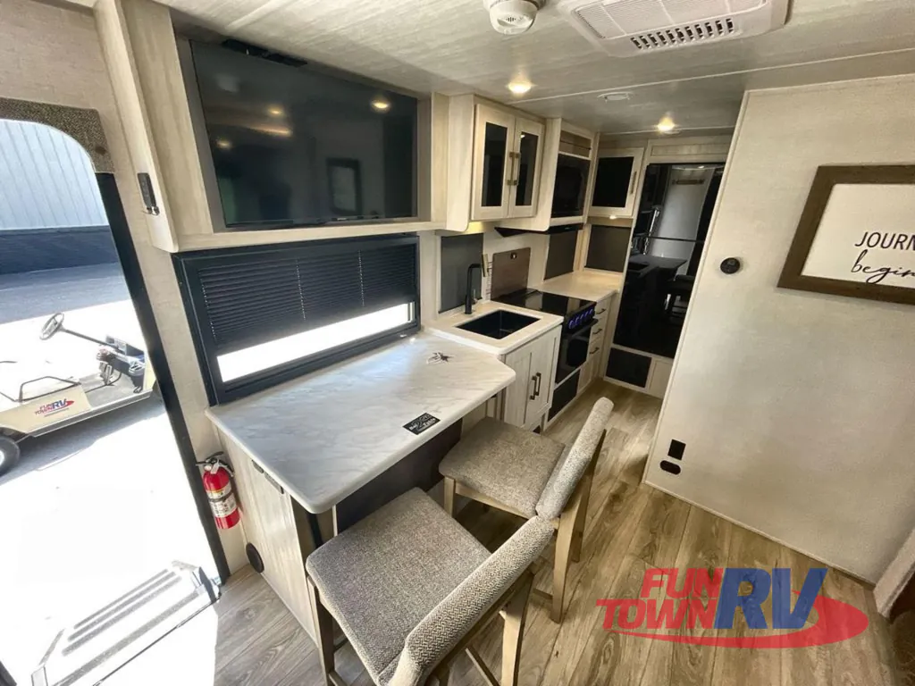 2026 Forest River Surveyor Legend 205RKLE, Photos photo 10