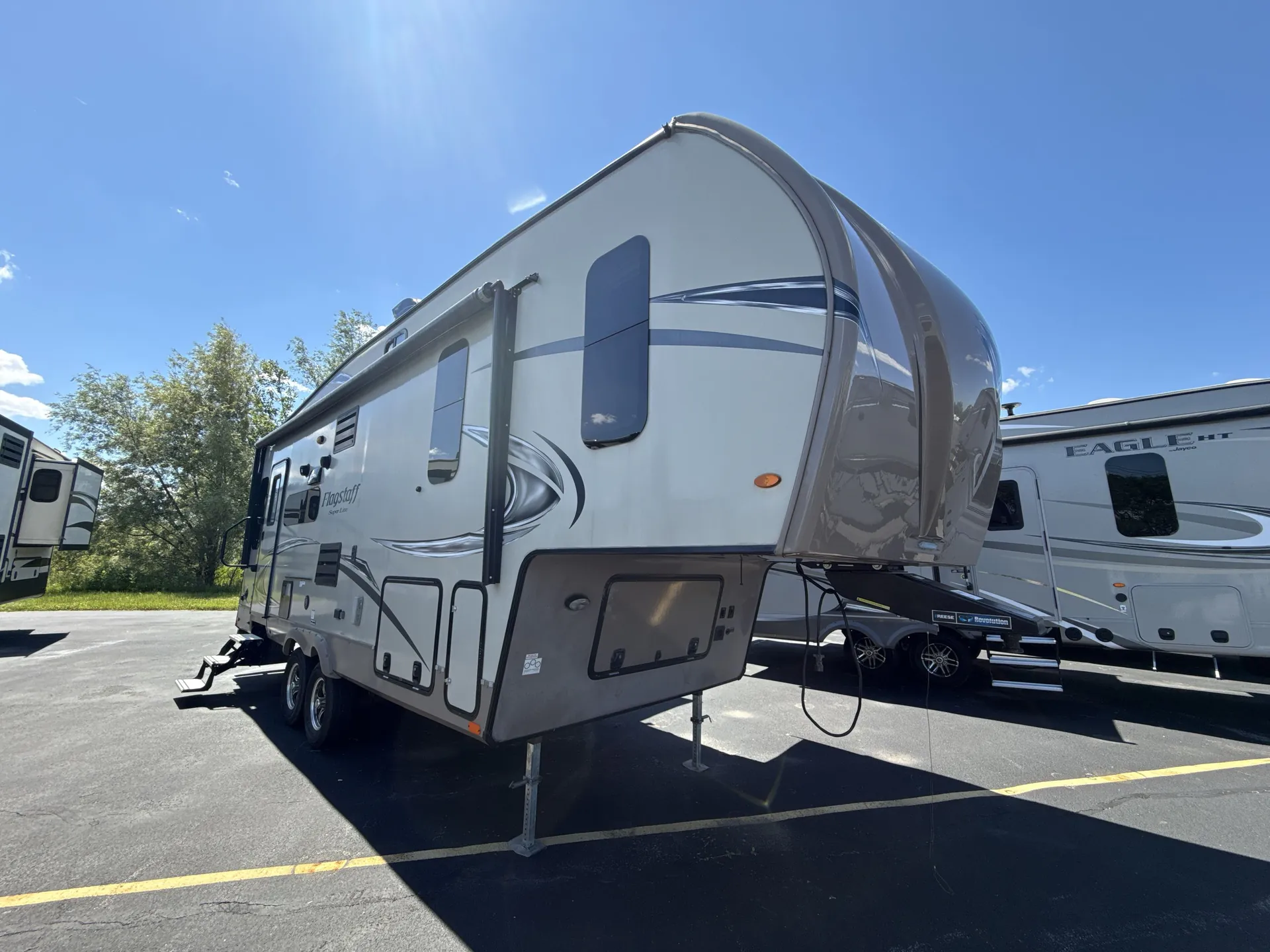 2018 Forest River Flagstaff Super Lite 524RLBS - Photo 2