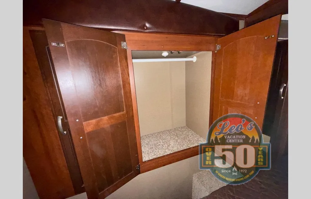 2015 Keystone Outback 298RE, Photos photo 22