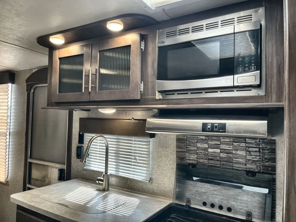 2018 Forest River Cherokee Grey Wolf 22BH, Photos photo 6