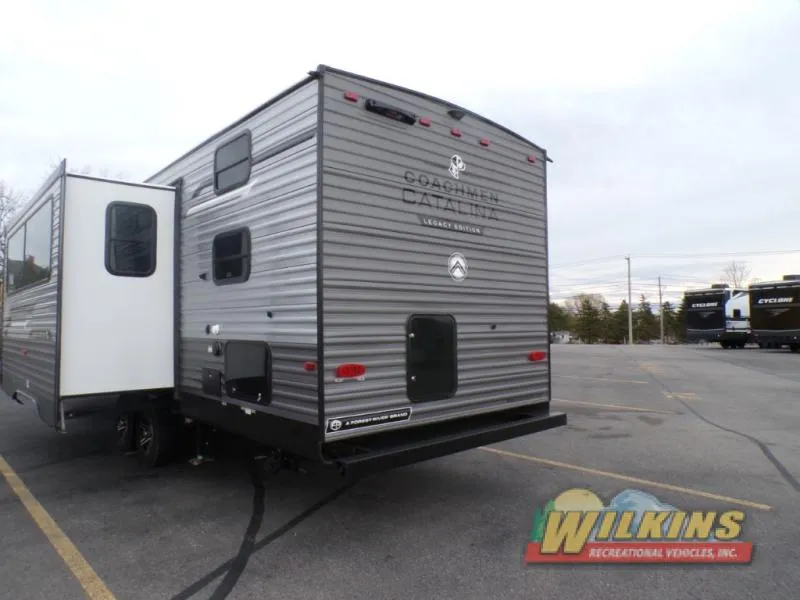 2026 Coachmen Catalina Legacy Edition 273DBHCK - Photo 4