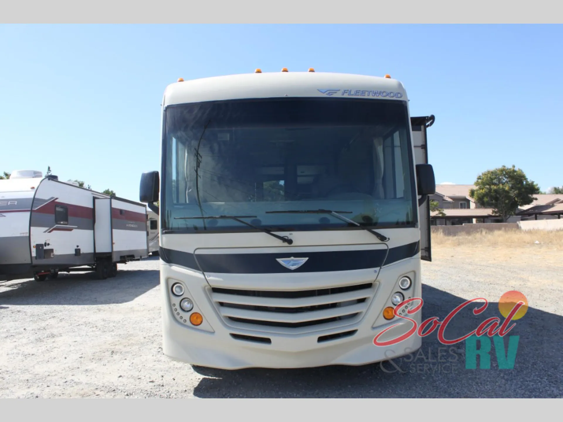2018 Fleetwood Flair 31A - Photo 3