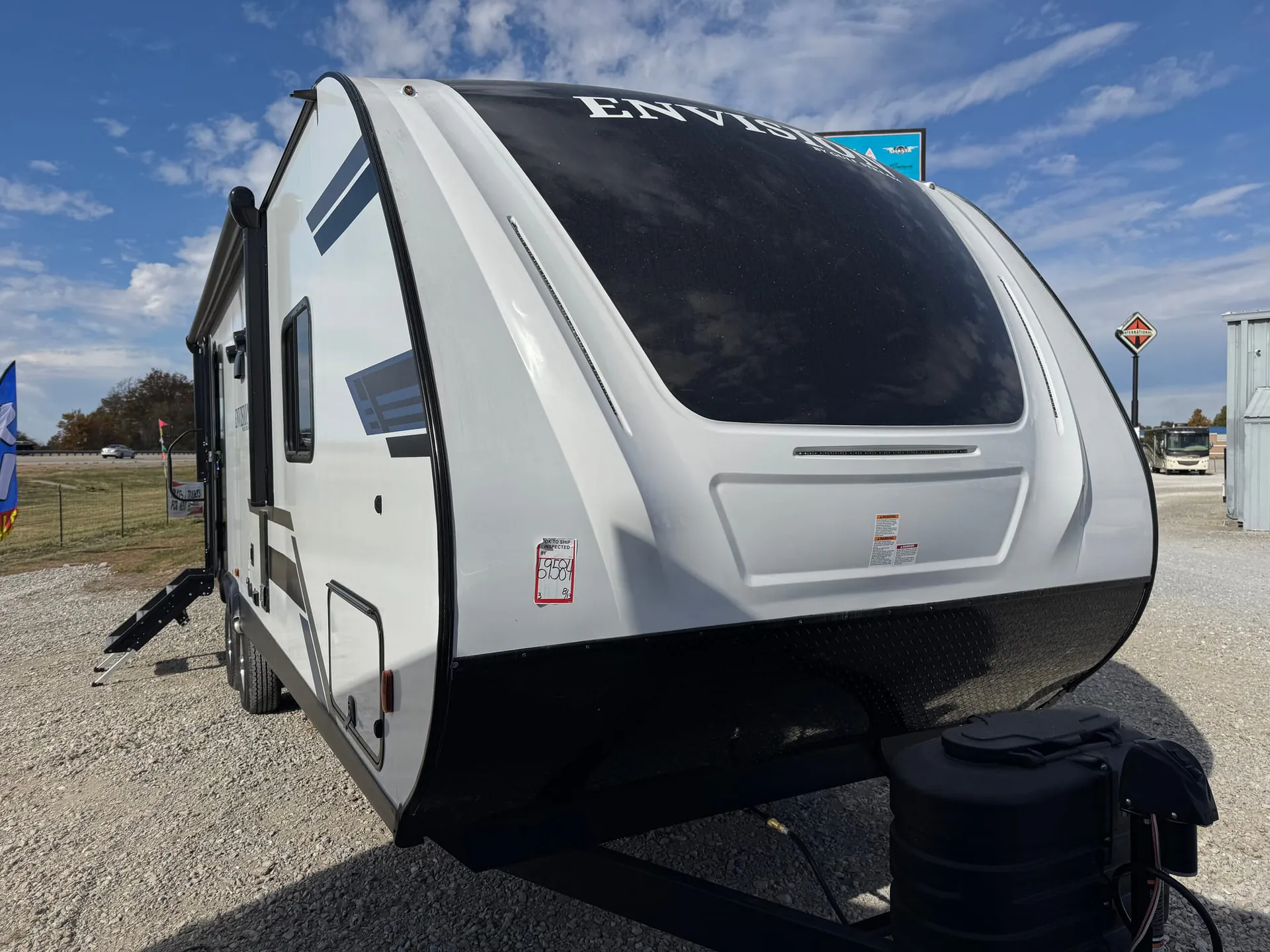 2026 Gulf Stream RV Envision Luxury Series 258RB - Photo 2