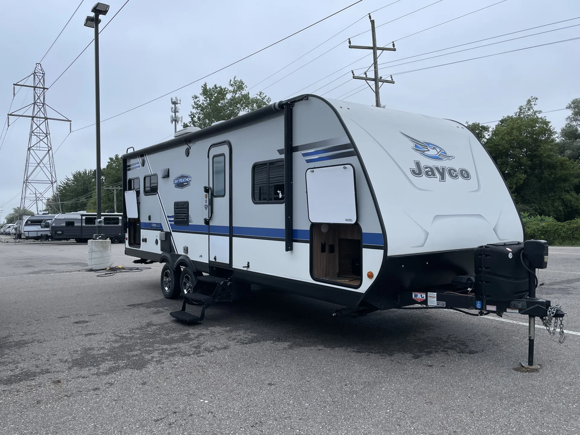 2019 Jayco Jay Feather 24RL - Photo 2