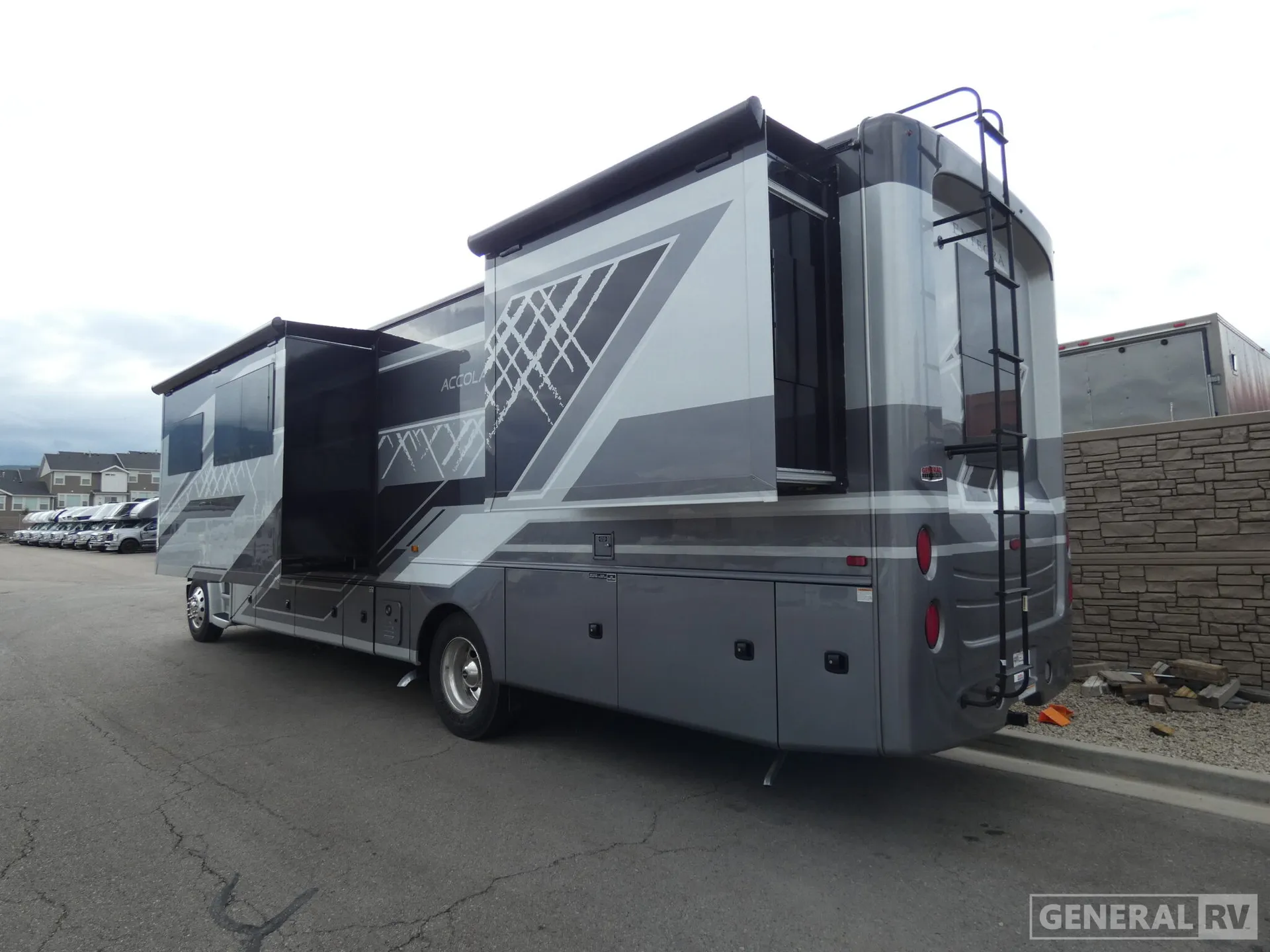 2026 Entegra Coach Accolade 37M - Photo 4
