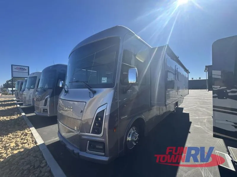 2025 Winnebago Vista 33K - Photo 4