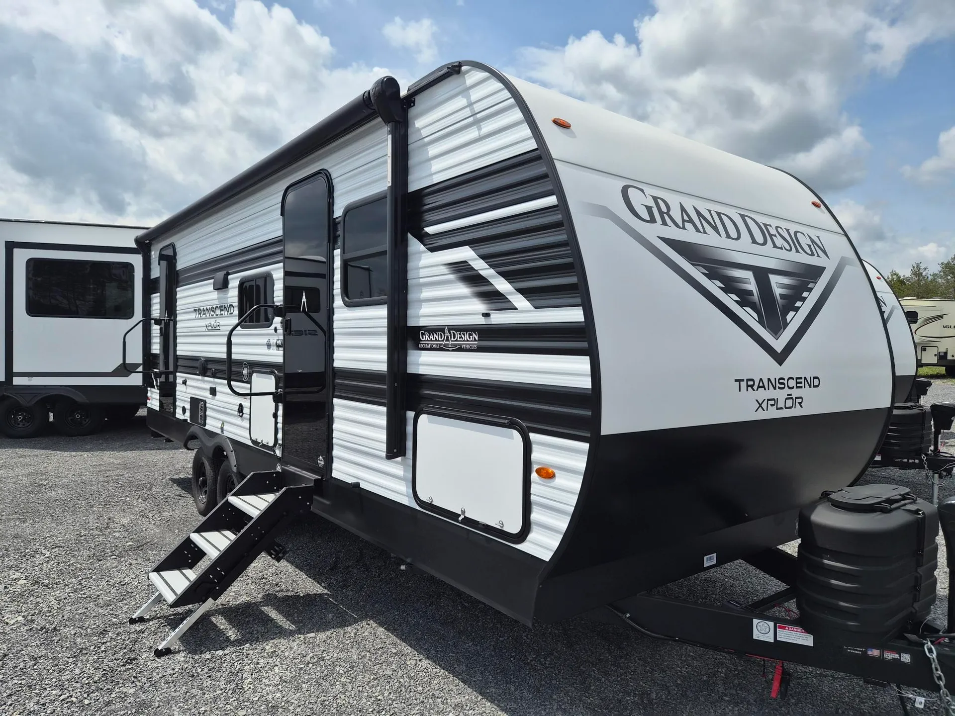 2026 Grand Design Transcend Xplor 23BHX - Photo 2